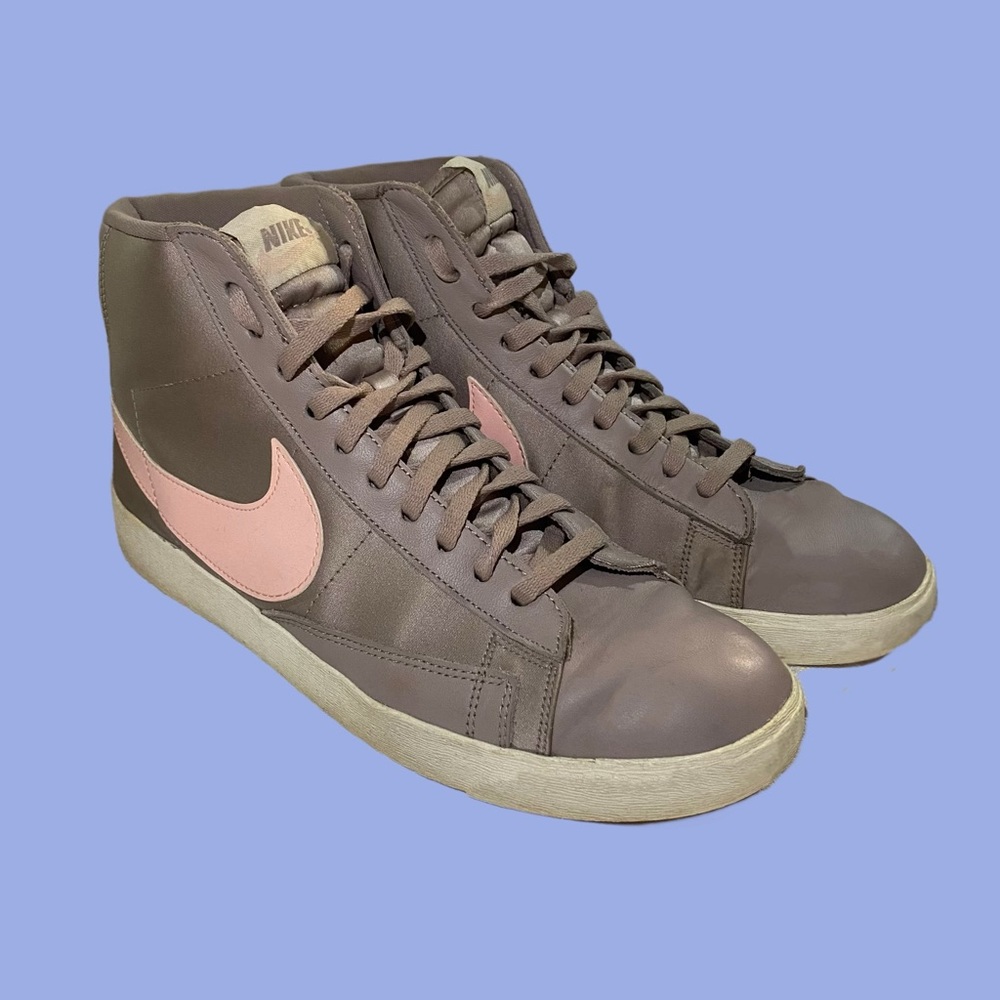 Nike Blazers in Pumice